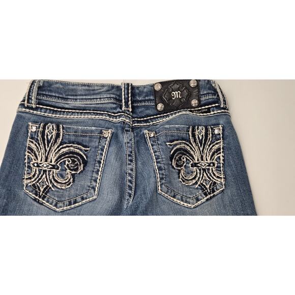 Y1K Miss Me Capri Embroided Pocket Womens 29 Rhinestone Studded Thick Sticking - Picture 3 of 6